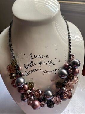 Carolee vintage Statement Cluster Necklace in Pink and Gray